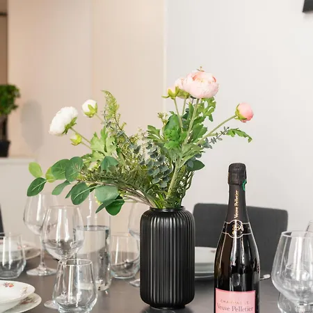 Piacentino Homes Trastevere Apartment شقة *