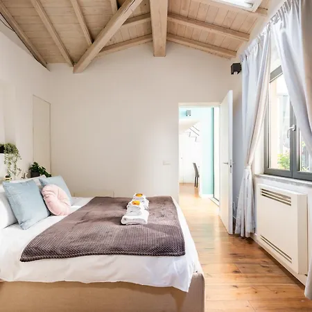 Piacentino Homes Trastevere Apartment شقة روما